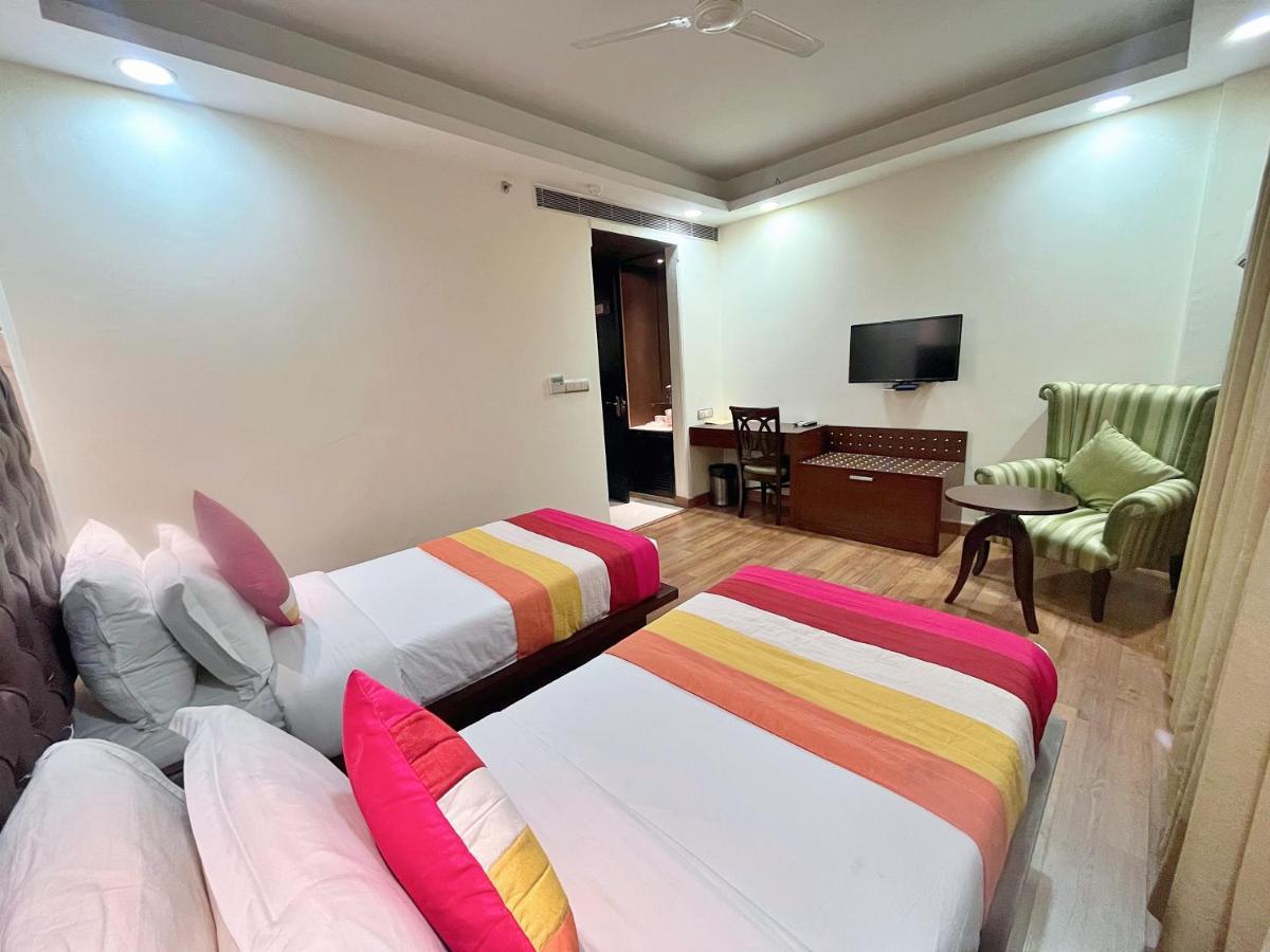 The Grand Orion - Kailash Colony New Delhi Exterior foto