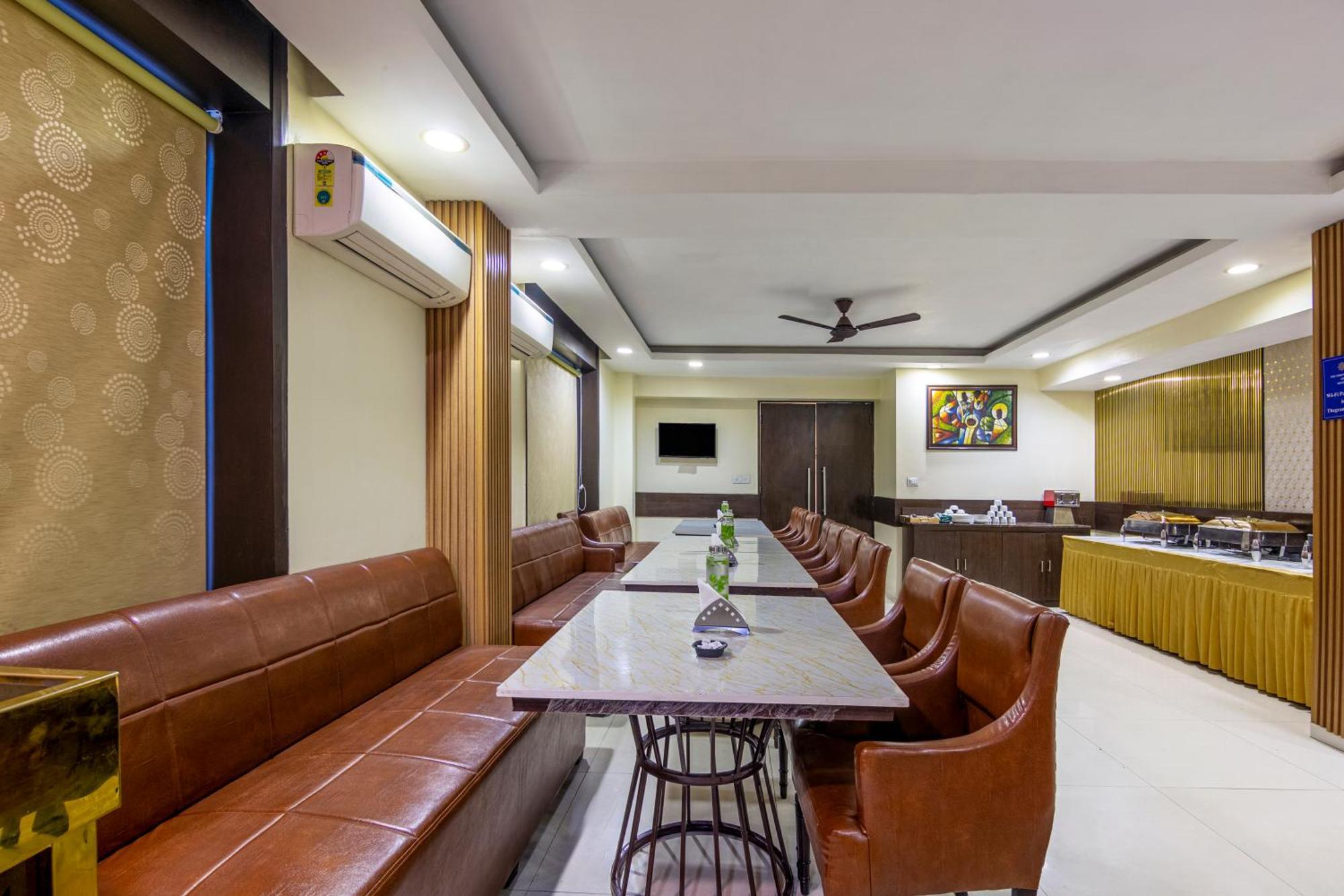 The Grand Orion - Kailash Colony New Delhi Exterior foto